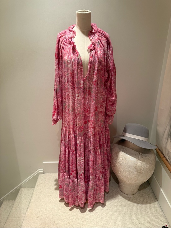 Free People Dresses & Skirts - Free People Pink Floral Tiered Maxi Dress